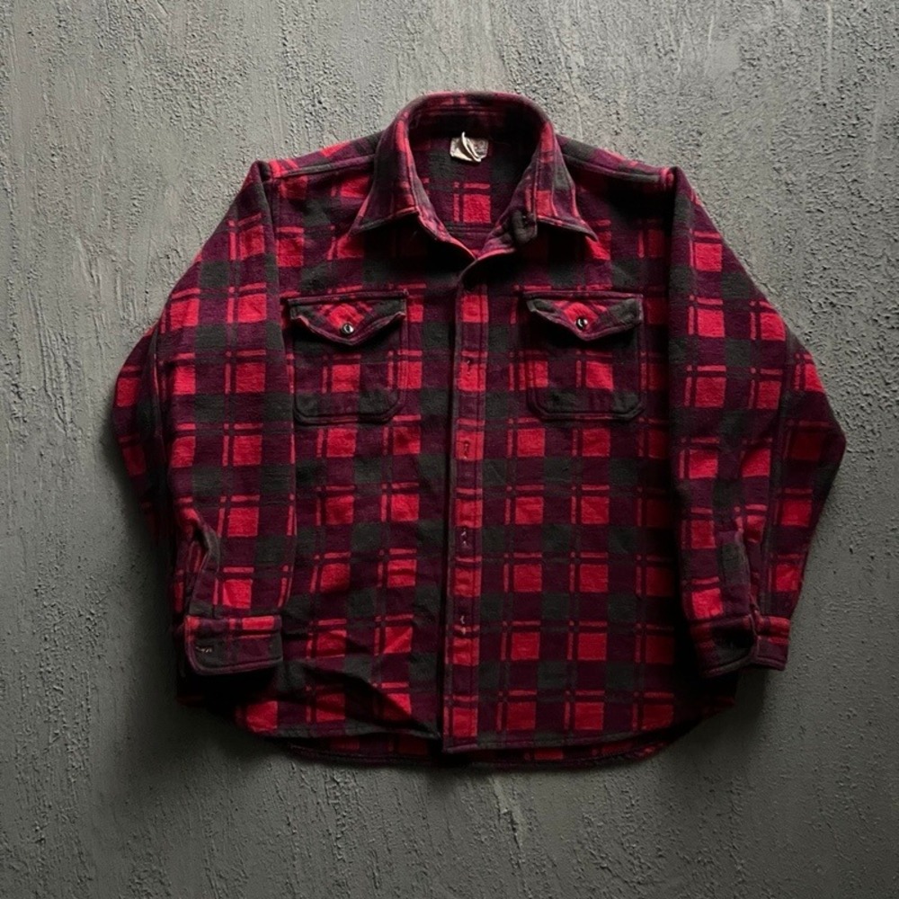 Vintage‎ Champion Flannel Shirt Medium Red Plaid Heavyweight Workwear